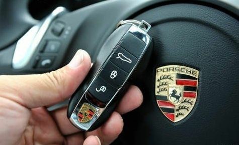 昆明車開鎖電話(開鎖師傅)