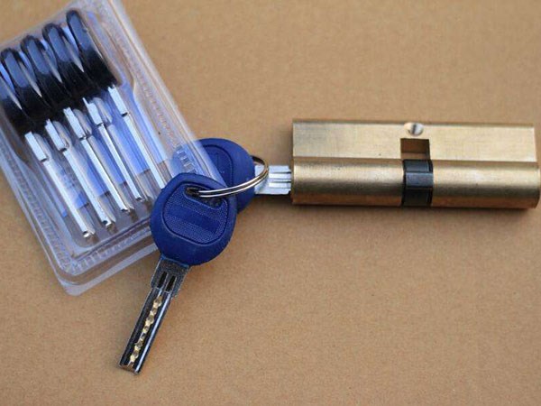 開州區(qū)開鎖服務(wù)（正規(guī)換鎖公司）